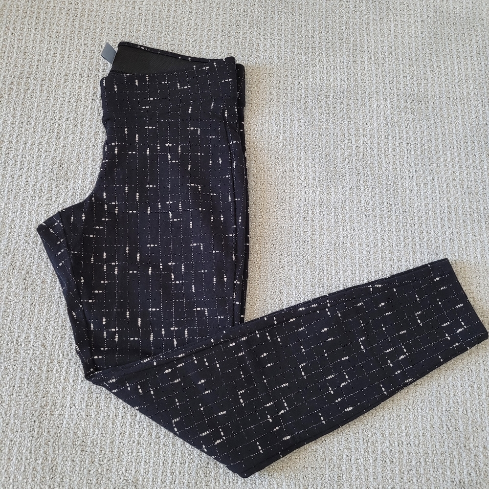 NWOT - Mid rise Leggings - Old Navy - Petite Small